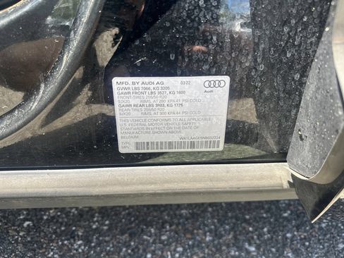 Used 2022 Audi e-tron Premium Plus AWD/4WD image 14