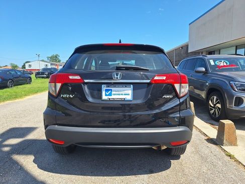 Used 2021 Honda HR-V LX image 4