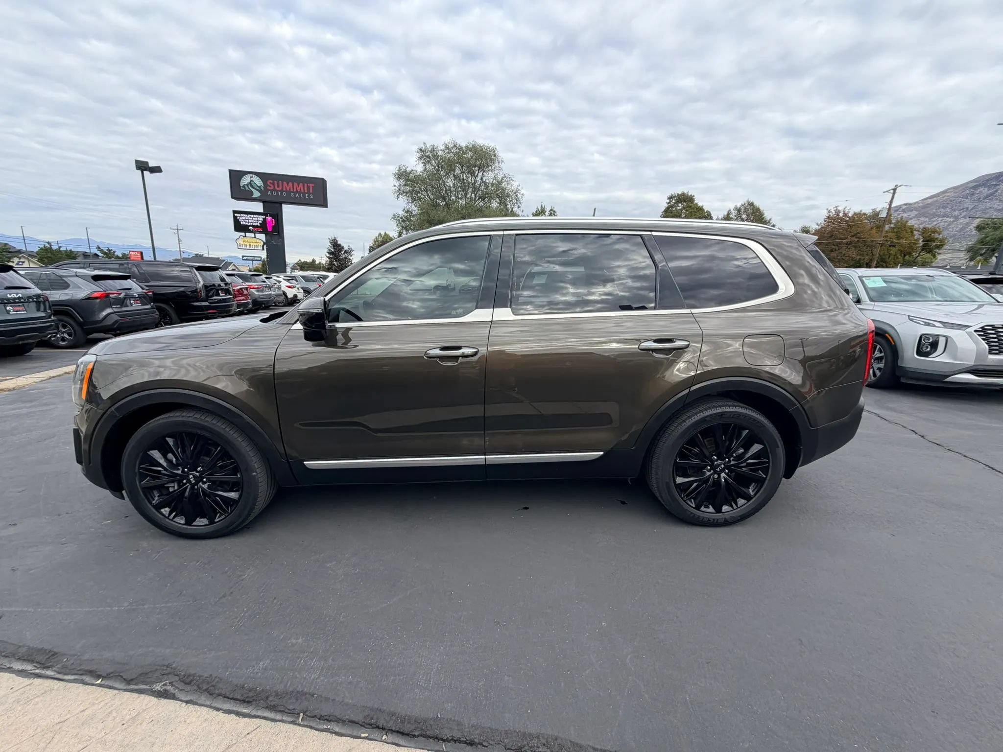 Used 2021 Kia Telluride SX w/ SX Prestige Package AWD/4WD image 6