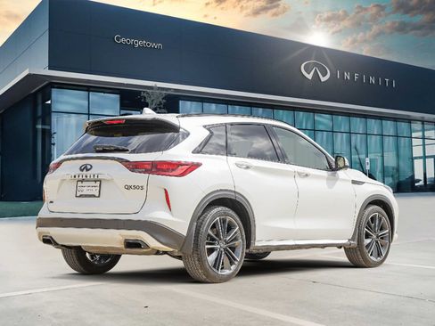 Certified 2025 INFINITI QX50 Sport w/ Cargo Package image 5