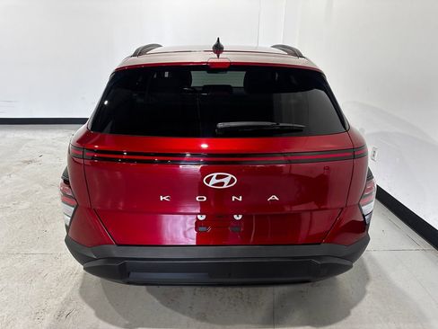 Used 2025 Hyundai Kona SEL FWD image 25