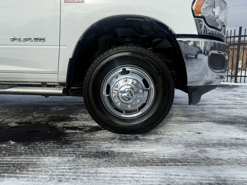 Used 2021 RAM 3500 Tradesman image 10