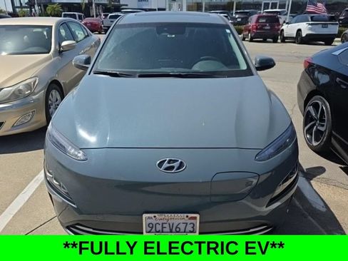 Used 2022 Hyundai Kona Limited w/ Cargo Package FWD image 2