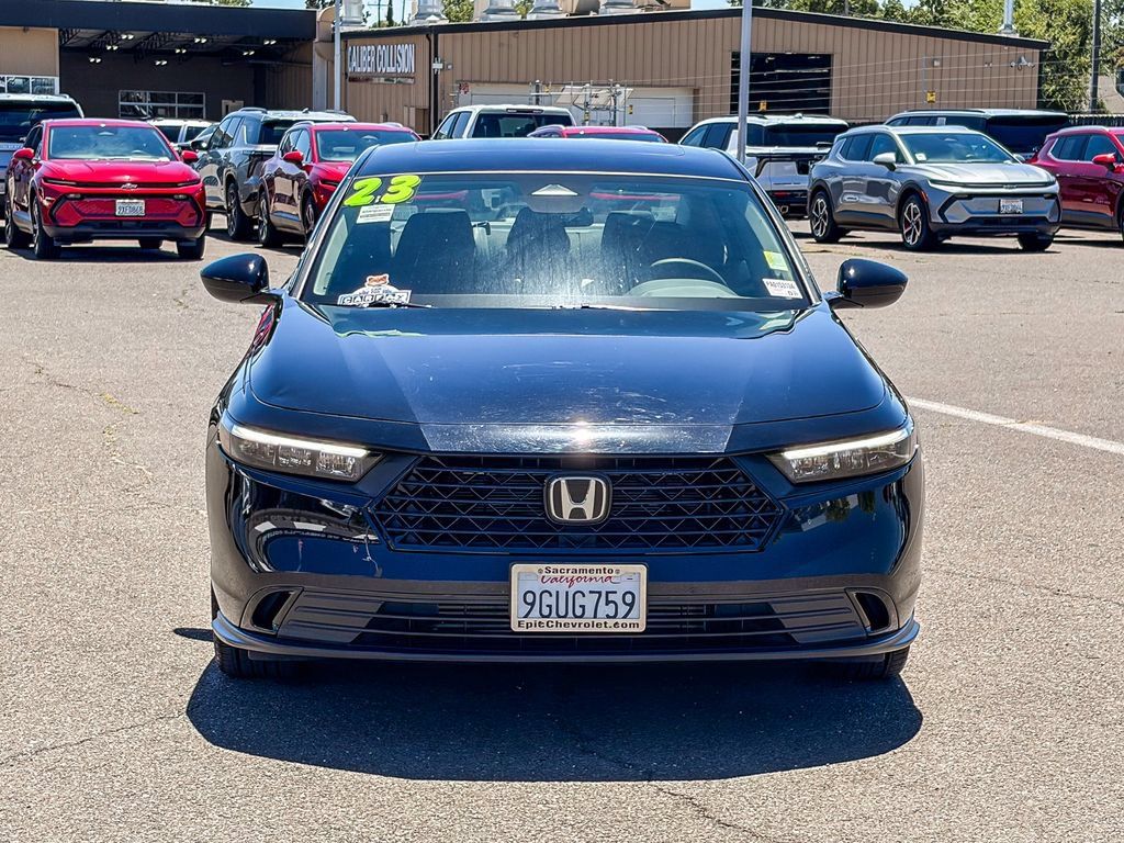 Used 2023 Honda Accord EX image 6
