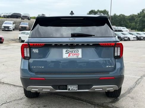 Used 2026 Ford Explorer Active w/ Active Comfort Package AWD/4WD image 6
