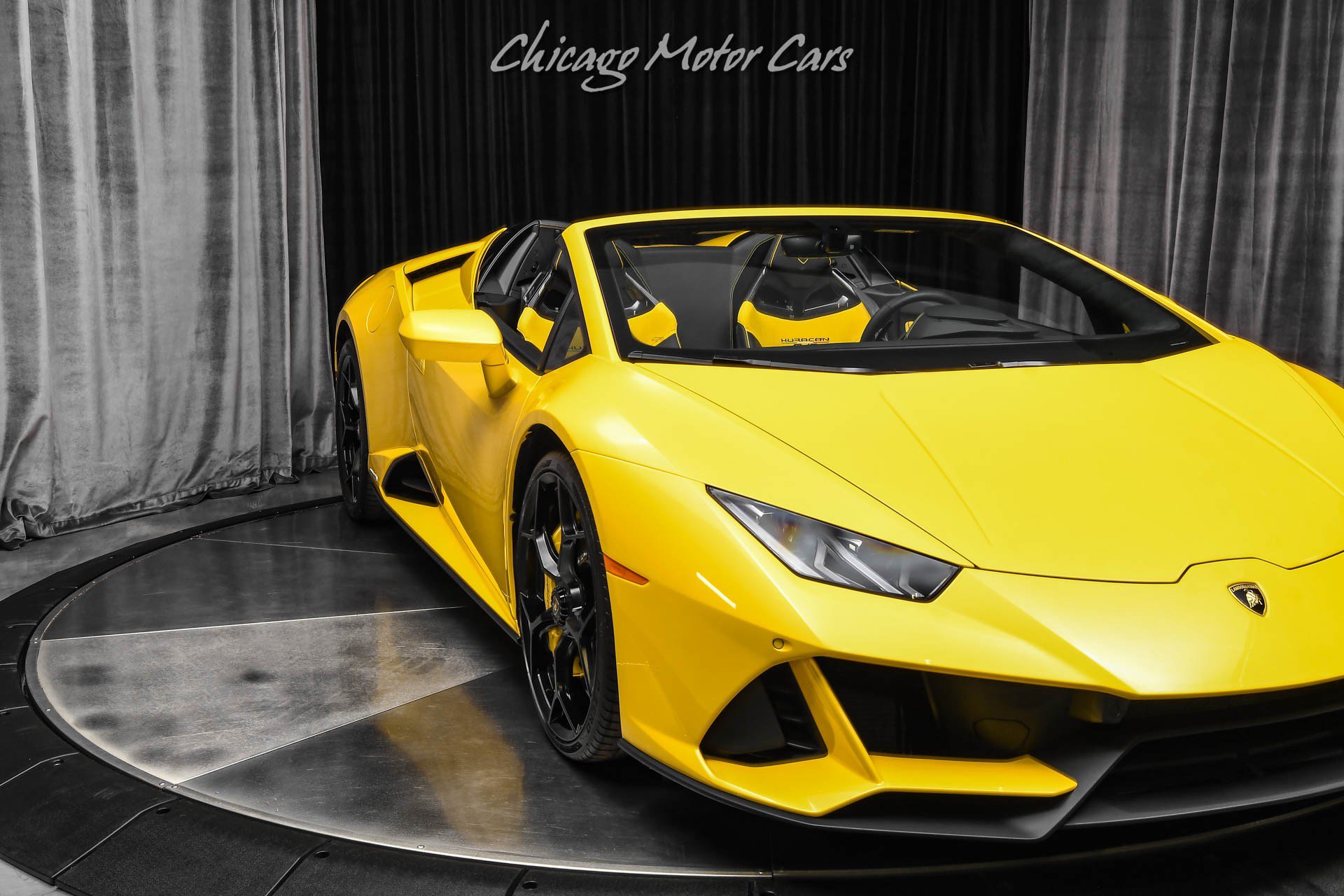 Used 2024 Lamborghini Huracan EVO AWD/4WD image 46