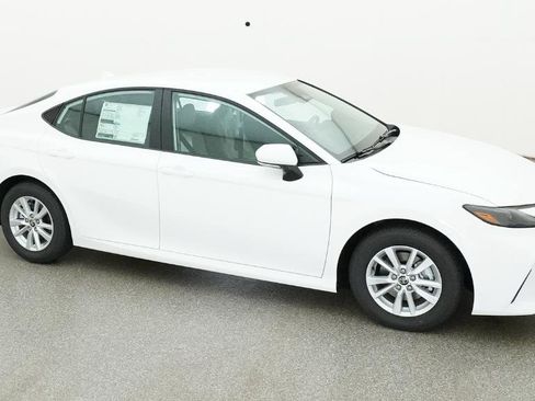 New 2026 Toyota Camry LE FWD image 48