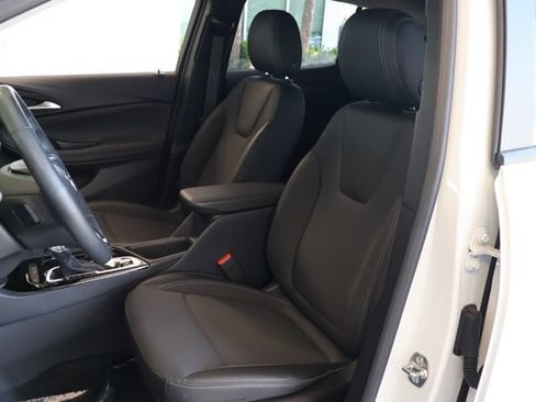 Used 2024 Buick Encore GX Preferred w/ Comfort Package FWD image 15