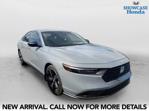 Used 2024 Honda Accord Sport image 6