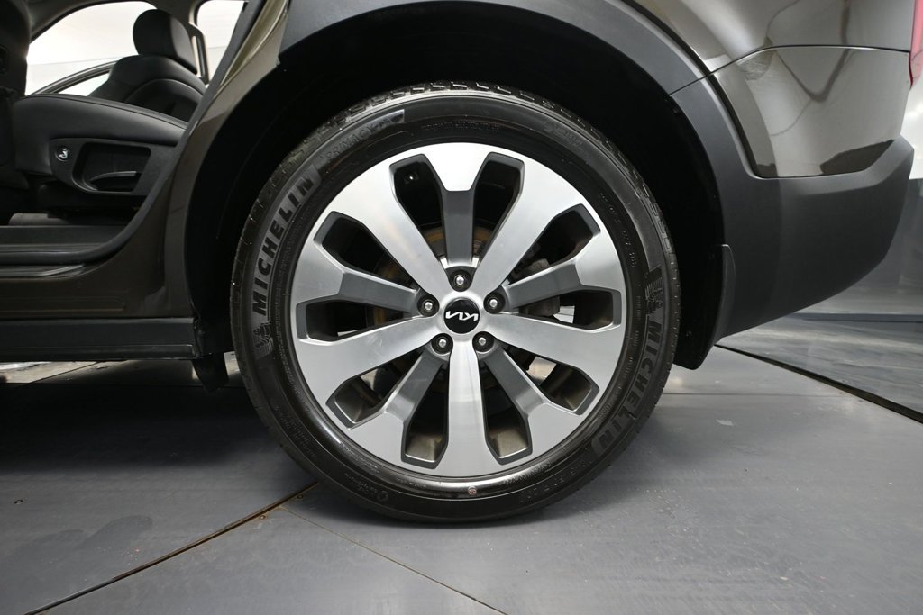 Used 2022 Kia Telluride SX AWD/4WD image 9