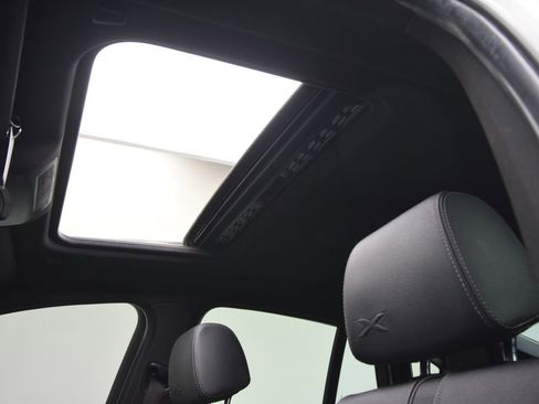 Used 2018 BMW X4 xDrive28i image 17