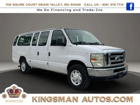 Used 2009 Ford E-350 and Econoline 350 XL RWD image 2