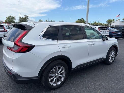 Used 2024 Honda CR-V EX image 7