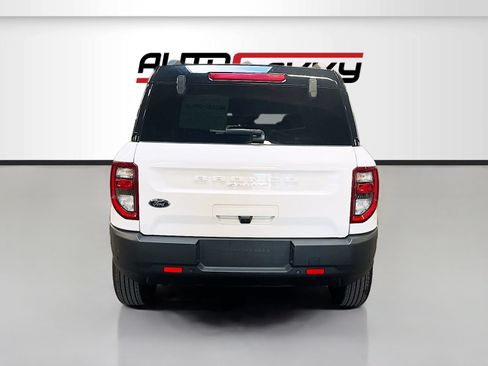 Used 2024 Ford Bronco Sport Outer Banks w/ Tech Package AWD/4WD image 6