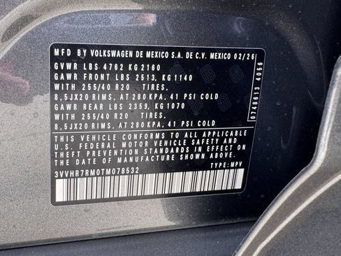 New 2026 Volkswagen Tiguan SE R-Line FWD image 28