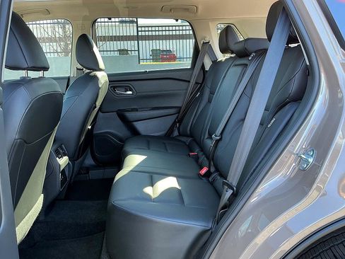 Certified 2025 Nissan Rogue SV w/ SV Premium Package image 22