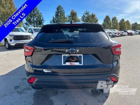 New 2026 Chevrolet Trax LS image 4
