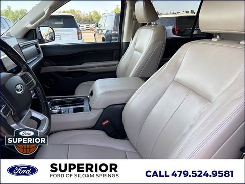 Used 2024 Ford Expedition Max XLT RWD image 6
