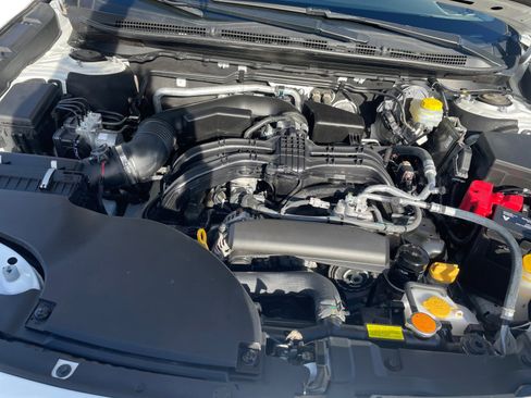 Used 2024 Subaru Outback Limited image 6