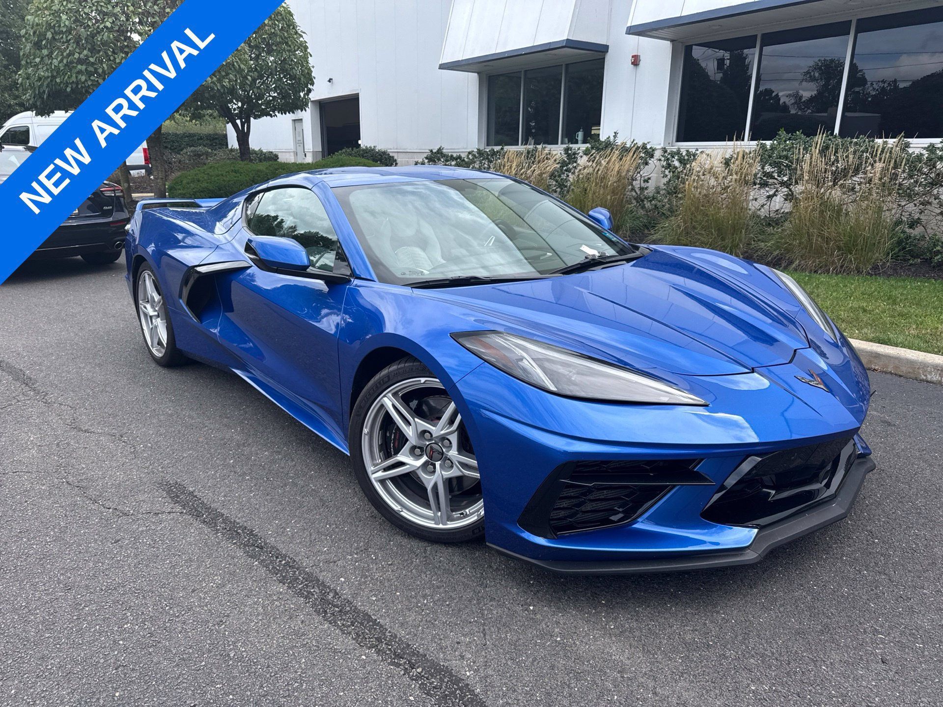 Used 2020 Chevrolet Corvette Stingray Preferred Cpe w/ 2LT Preferred Equipment Group RWD image 1