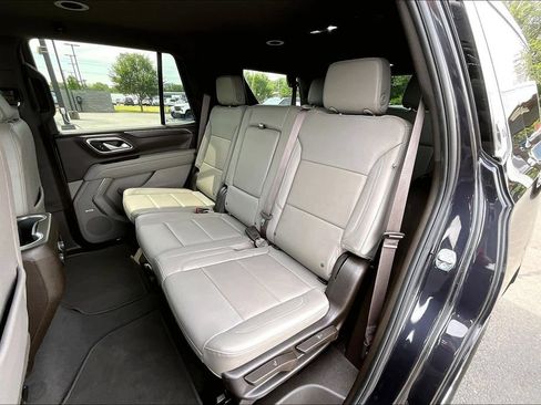 Used 2024 Chevrolet Tahoe LT AWD/4WD image 24