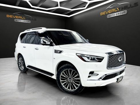 Used 2018 INFINITI QX80 4WD w/ Deluxe Technology Package image 7