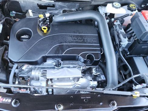 Used 2025 Chevrolet Equinox LT AWD/4WD image 16