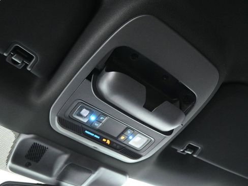 Used 2025 Ford F150 STX image 23