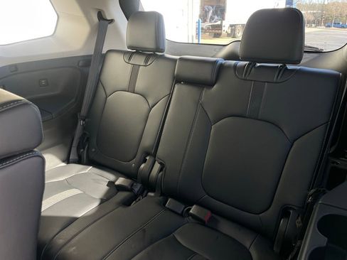 Certified 2025 Honda Pilot EX-L image 42