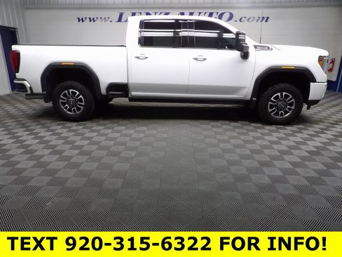Used 2023 GMC Sierra 2500 AT4 w/ AT4 Preferred Package image 2