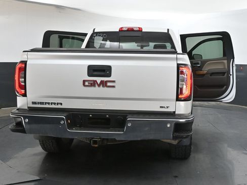 Used 2018 GMC Sierra 1500 SLT image 38
