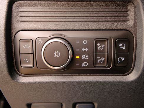 New 2026 Ford F250 Platinum image 35