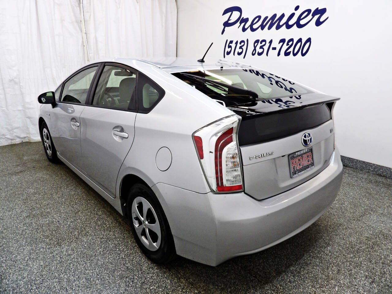 Used 2015 Toyota Prius Two FWD image 4