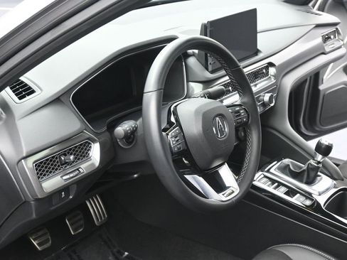 Used 2025 Acura Integra A-Spec image 18