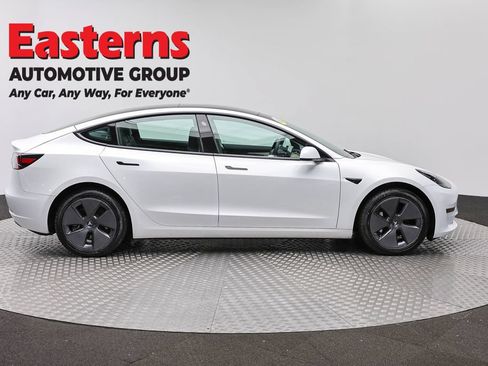 Used 2023 Tesla Model 3 Standard Range RWD image 4