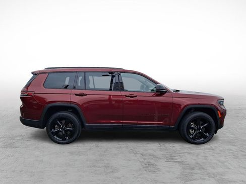 Used 2023 Jeep Grand Cherokee L Laredo AWD/4WD image 6