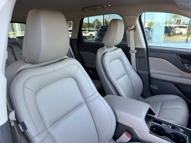 Certified 2024 Lincoln Corsair FWD image 21