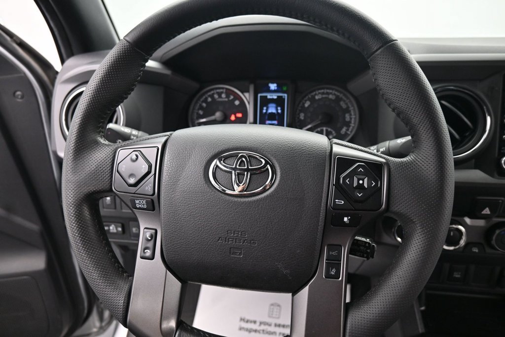 Used 2022 Toyota Tacoma TRD Sport AWD/4WD image 20