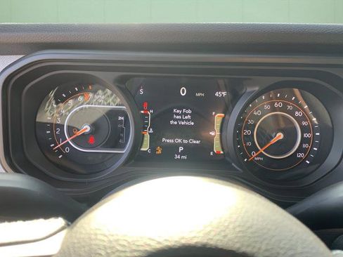 New 2026 Jeep Gladiator Sport image 28