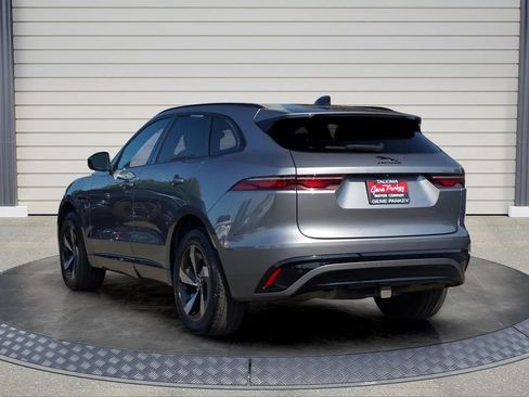 Used 2024 Jaguar F-PACE R-Dynamic S image 5