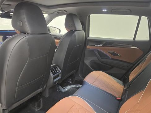 New 2026 Volkswagen Tiguan SEL R-Line AWD/4WD image 13