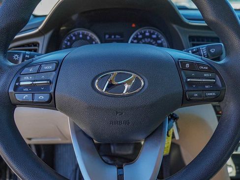 Used 2020 Hyundai Elantra SEL w/ Cargo Package (C1) image 12