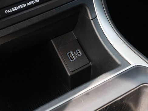 Used 2021 Ford Edge SE AWD/4WD image 26
