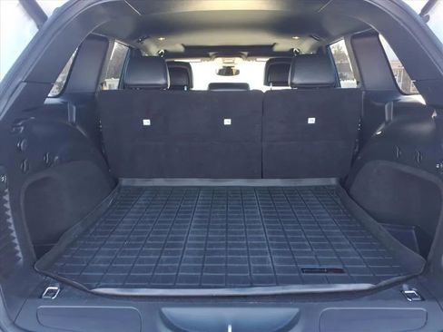 Used 2019 Jeep Grand Cherokee Altitude image 20