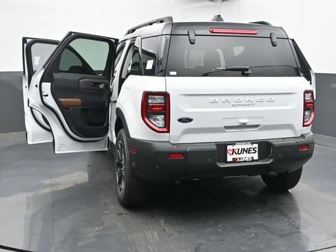 New 2025 Ford Bronco Sport Outer Banks w/ Outer Banks Tech Package+ image 56