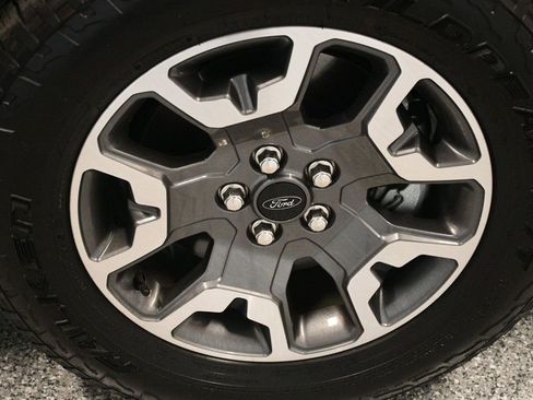 Used 2023 Ford Maverick Lariat image 20