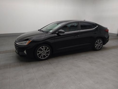 Used 2019 Hyundai Elantra Limited FWD image 2