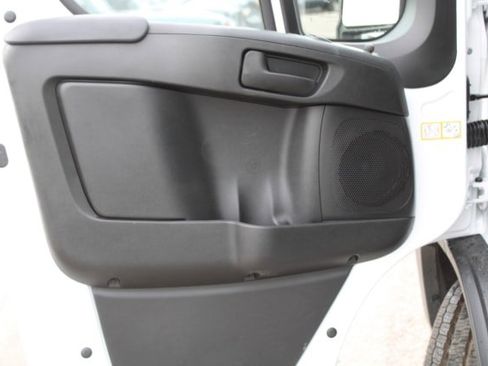 New 2026 RAM ProMaster 1500 w/ Convenience Group image 12