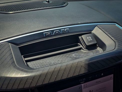 New 2026 RAM 1500 Express AWD/4WD image 21