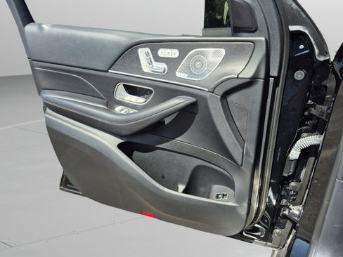 Used 2023 Mercedes-Benz GLE 450 4MATIC image 25